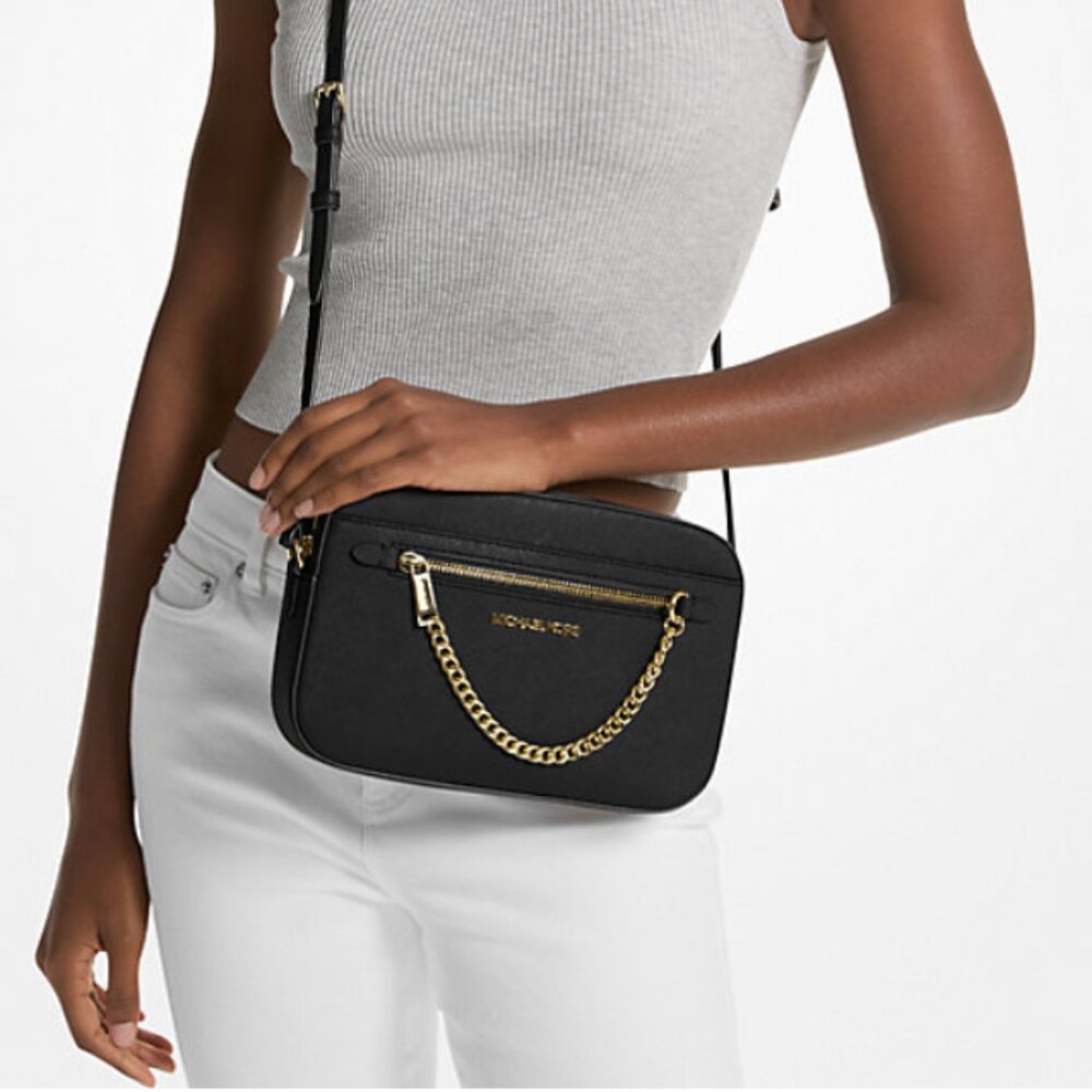 Michael Kors - Picture 2 of 6